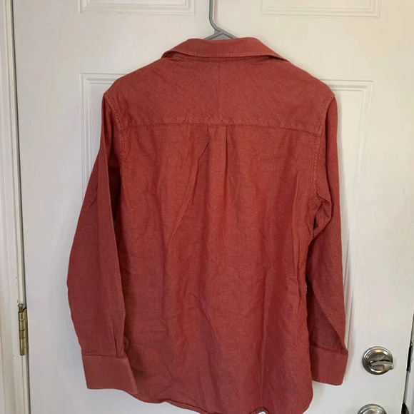 Red Cotton Button-Up - Picture 4 of 4